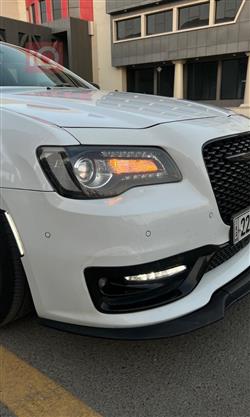 کرایسلەر 300